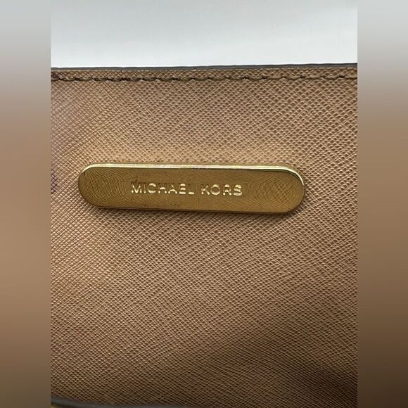 Michael Kors Pebbled Leather Mercer Handbag, Dyed Chocolate Brown - Picture 9 of 13